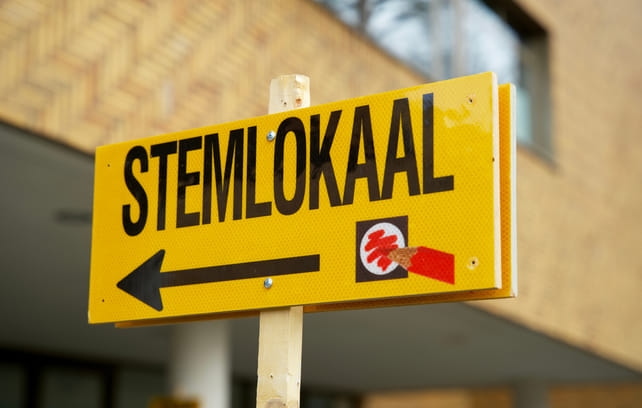 Stemlokaal-blog-Amma-Asante-ga-stemmen-2022_1937796262