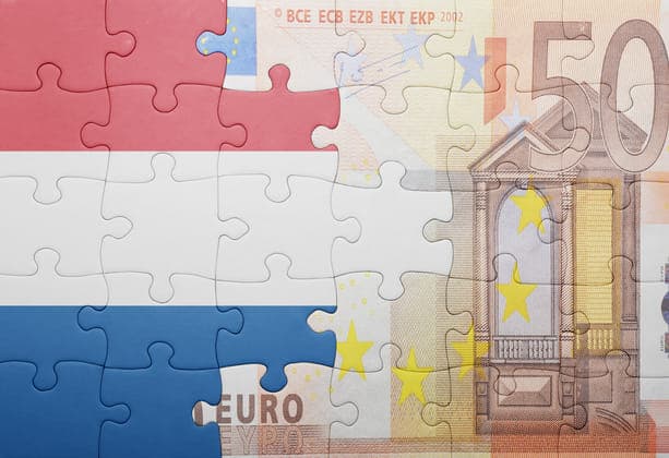 geld-uitkering-nederland-puzzel_365336792